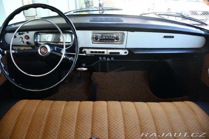 Tatra T603 PĚKNÝ STAV 1975