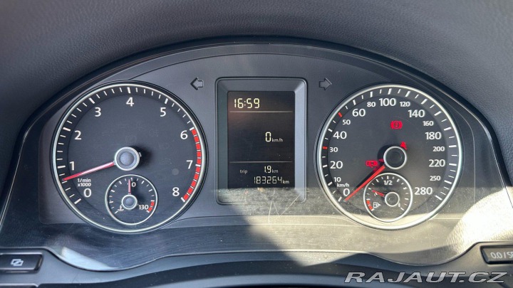 Volkswagen Scirocco 1.4TSi 90kW REZERVOVANO 2011