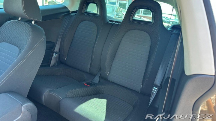 Volkswagen Scirocco 1.4TSi 90kW REZERVOVANO 2011