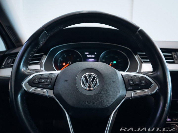 Volkswagen Passat 1.5TSi, Elegance  110 kW 2019