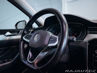 Volkswagen Passat 1.5TSi, Elegance  110 kW 2019