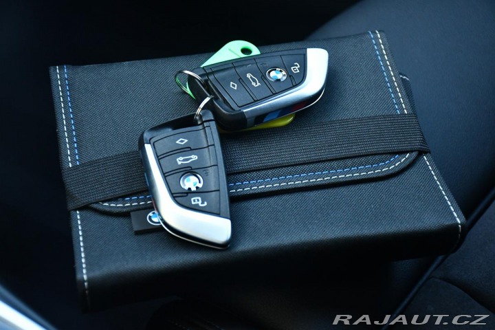 BMW 3 320D xDrive M-SPORT REZER 2023