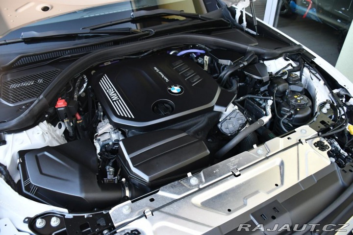 BMW 3 320D xDrive M-SPORT REZER 2023