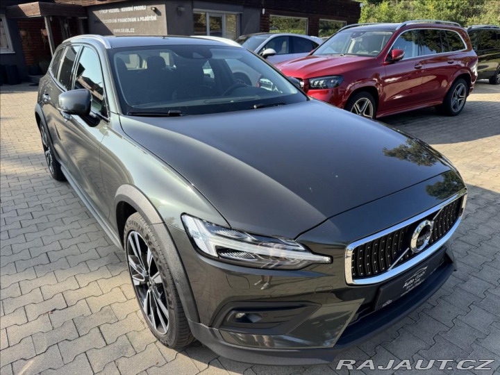 Volvo V60 T5 Cross country 2020