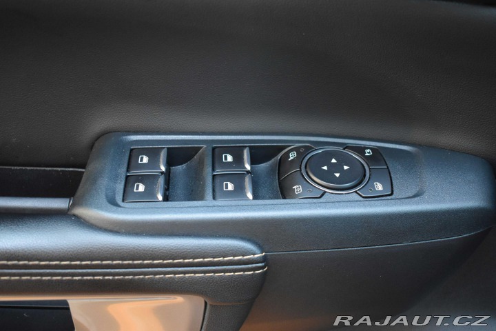 Ford Ranger WILDTRAK V6 *TAŽNÉ*ZÁRUKA 2023