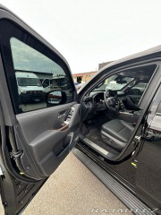 Toyota Land Cruiser GXR Armored B6 2024