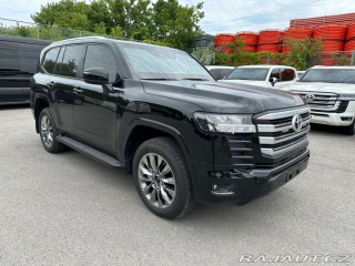 Toyota Land Cruiser GXR Armored B6 2024