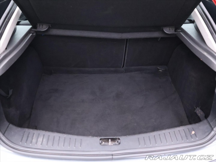 Ford Focus 1,6 i 74kW Klima Tažné 2004