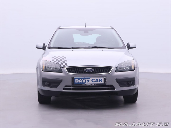 Ford Focus 1,6 i 74kW Klima Tažné 2004