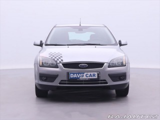 Ford Focus 1,6 i 74kW Klima Tažné 2004