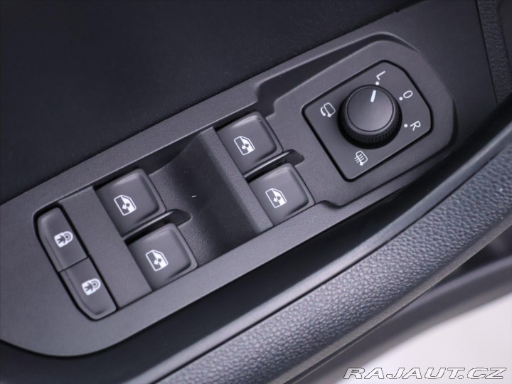 Škoda Karoq 2,0 TDI DSG 4x4 CZ Style 2020
