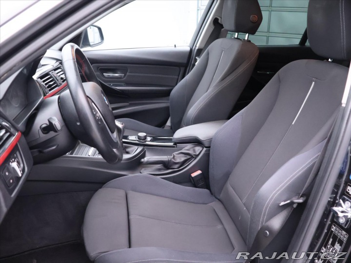 BMW 3 2,0 320d 135kW Sport Xeno 2012