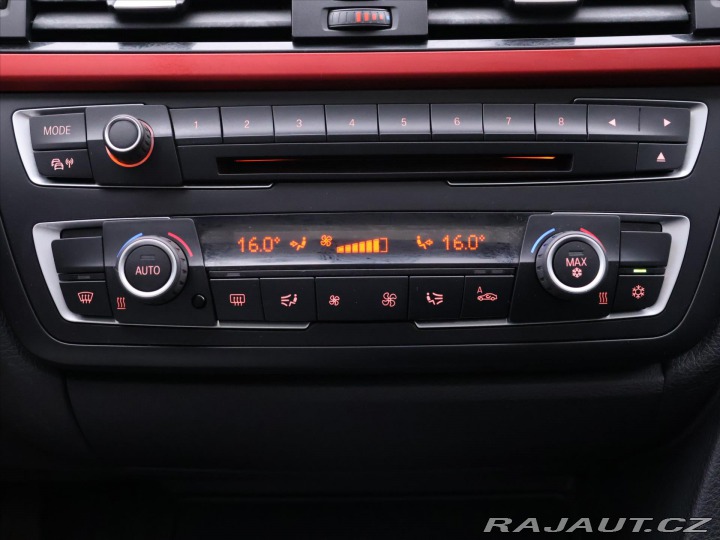 BMW 3 2,0 320d 135kW Sport Xeno 2012