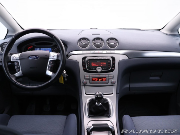 Ford S-MAX 2,0 TDCi 103kW Panorama 2009