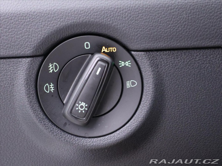 Škoda Octavia 1,6 TDI 85kW Navi Canton 2019
