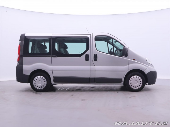 Opel Vivaro 2,0 DCI Klima Webasto 9-M 2008