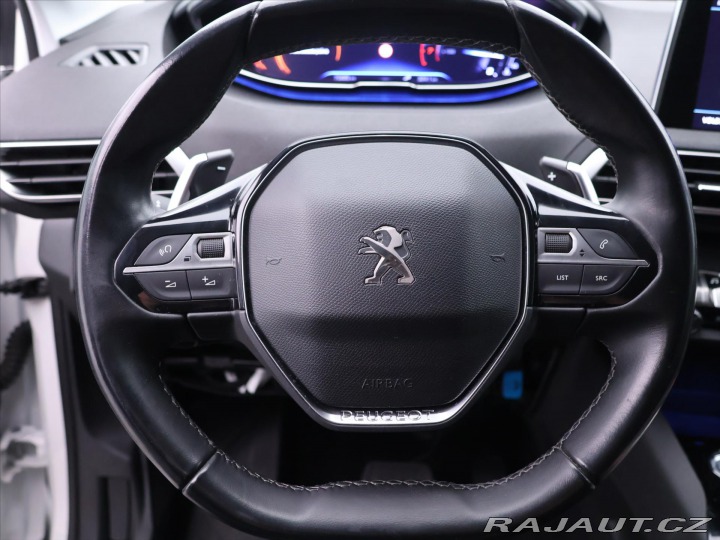Peugeot 3008 1,6 PT 133kW Aut. Allure 2019