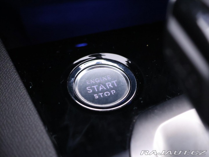 Peugeot 3008 1,6 PT 133kW Aut. Allure 2019