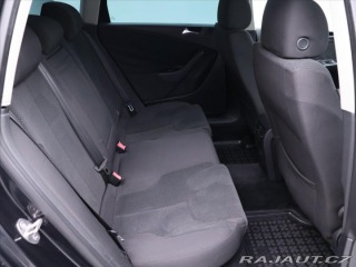 Volkswagen Passat 2,0 TDI 103kW Comfort 2006