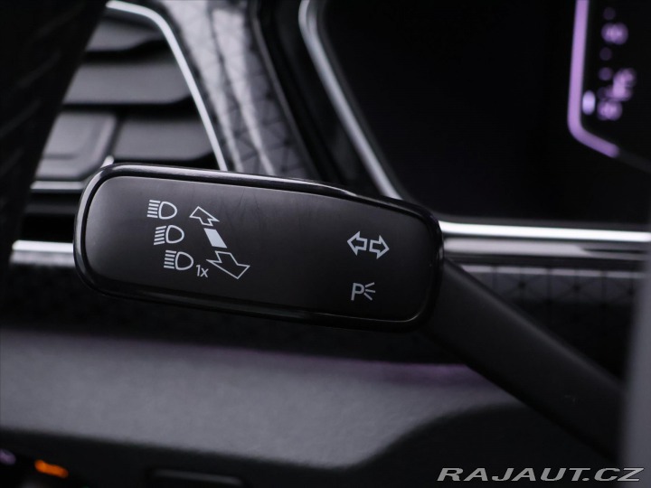 Volkswagen T-Cross 1,0 TSI R-line DSG Style 2022