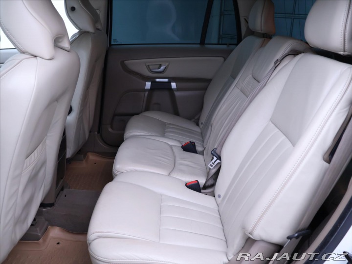 Volvo XC90 2,4 D5 136kW Aut. AWD 7-M 2009