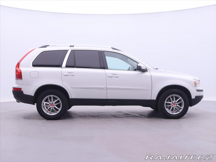 Volvo XC90 2,4 D5 136kW Aut. AWD 7-M 2009