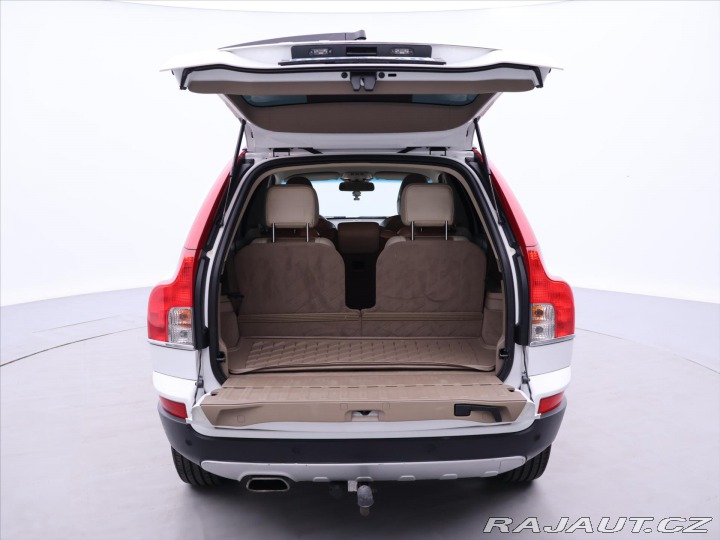 Volvo XC90 2,4 D5 136kW Aut. AWD 7-M 2009