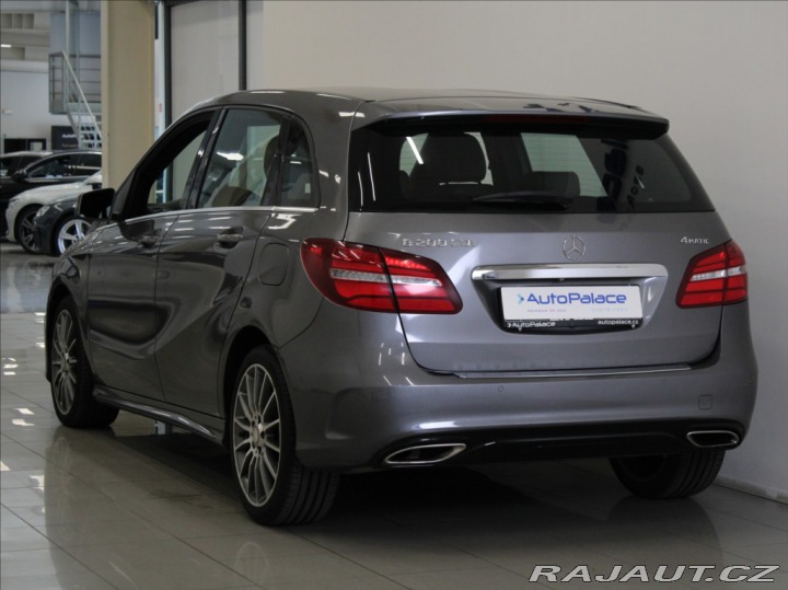 Mercedes-Benz B 2,1 200CDI 4Matic AMG 111 2015