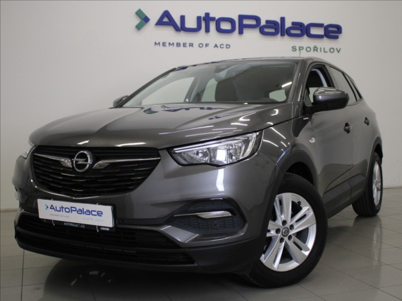 Opel Grandland X 1,2 Turbo 96kW 1.maj.ČR 1