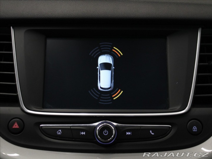 Opel Grandland X 1,2 Turbo 96kW 1.maj.ČR 1 2020