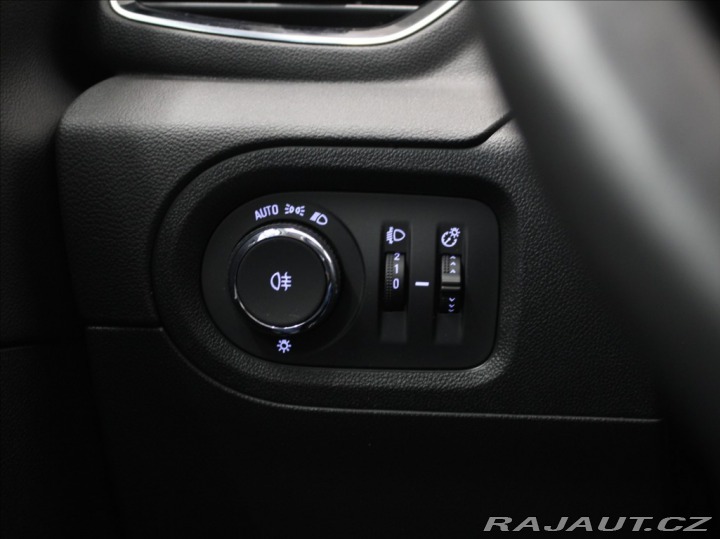 Opel Grandland X 1,2 Turbo 96kW 1.maj.ČR 1 2020