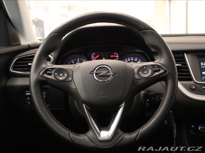 Opel Grandland X 1,2 Turbo 96kW 1.maj.ČR 1 2020