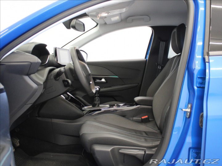 Peugeot 208 1,5 HDi Allure NAVI Záruk 2023