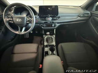 Hyundai i30 1,5 T-GDI NLINE SAFETY 2024