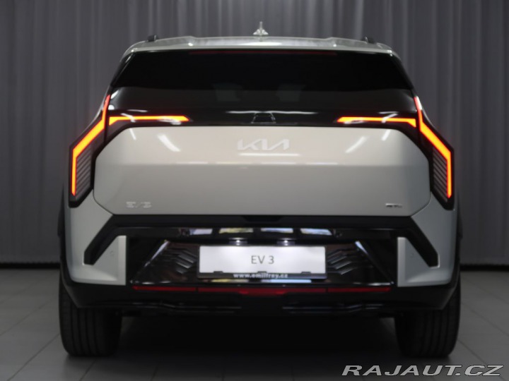 Kia EV3 GT-line - Vůz ve výrobě 2026