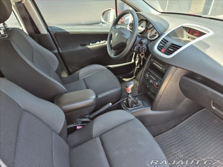 Peugeot 207 1,6 HDi SW 1. majitel, se 2010