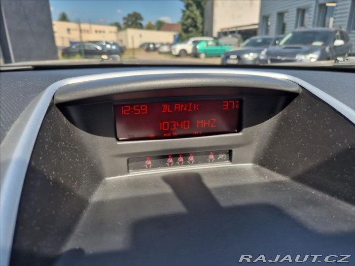 Peugeot 207 1,6 HDi SW 1. majitel, se 2010