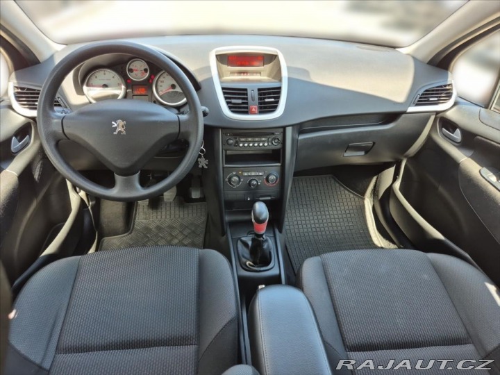 Peugeot 207 1,6 HDi SW 1. majitel, se 2010