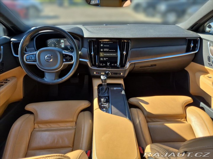 Volvo V90 2,0 T5 Cross Country AWD 2019