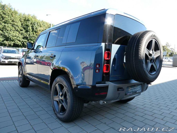 Land Rover Defender 110 3,0 X-Dynamic SE D250 2026