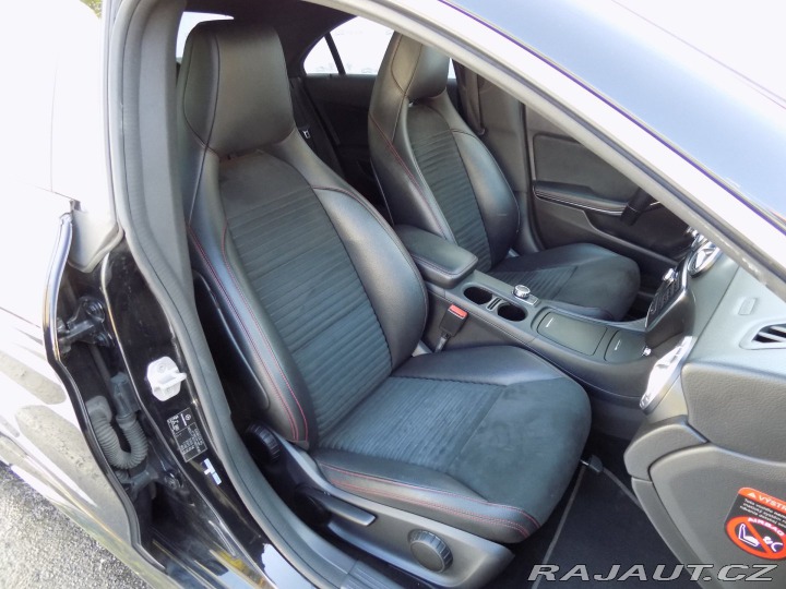 Mercedes-Benz CLA 220d/AMG-Line/Bi-xenon/LE 2013
