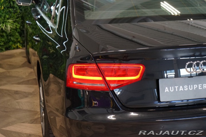 Audi A8 SECURITY*VR9*PAX*360*MASÁ 2012