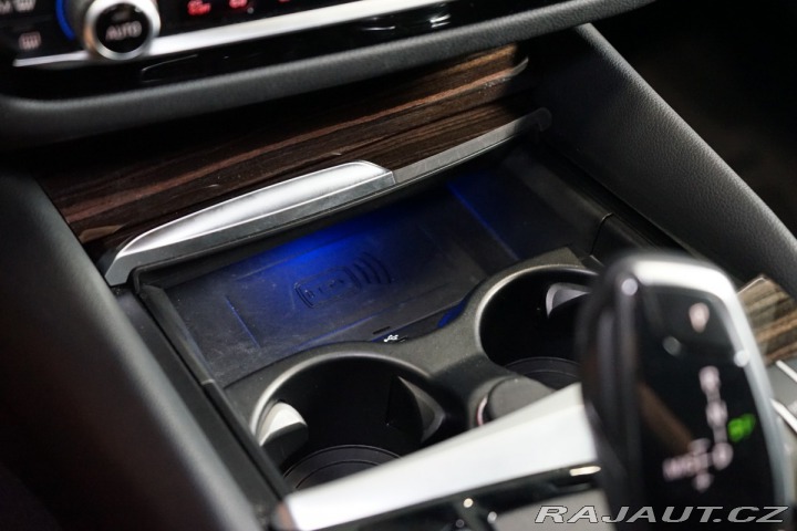 BMW 5 530d*xDRIVE*TOURING*H/K*3 2020