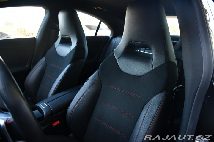 Mercedes-Benz CLA 200d AMG KUPÉ ČR 1.MAJ 2024