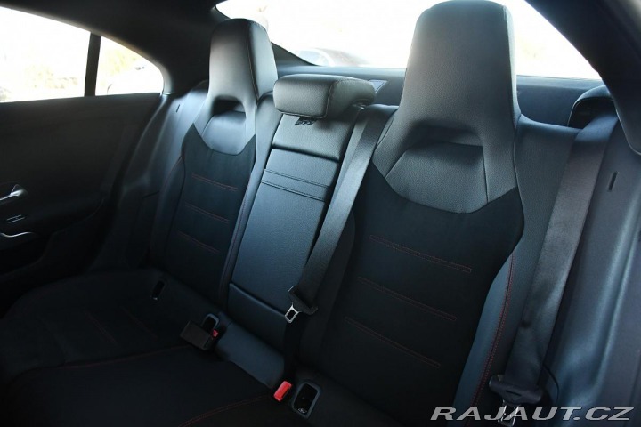Mercedes-Benz CLA 200d AMG KUPÉ REZERVACE 2024