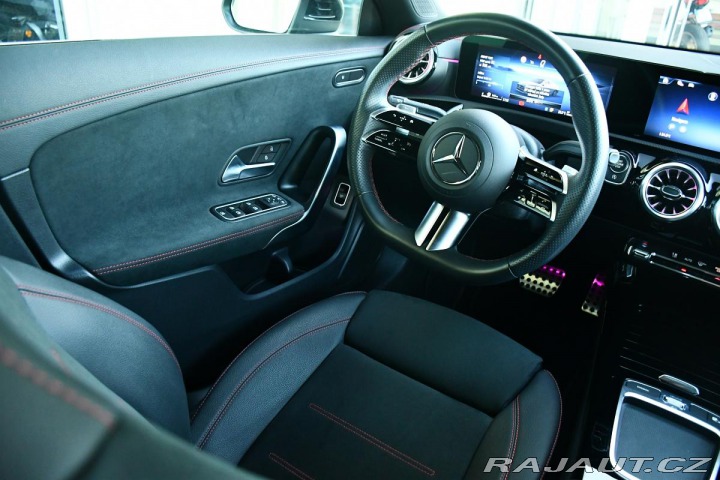 Mercedes-Benz CLA 200d AMG KUPÉ REZERVACE 2024