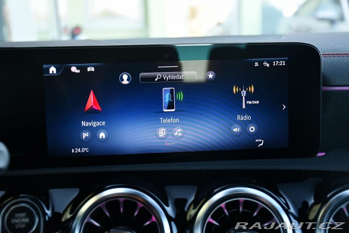 Mercedes-Benz CLA 200d AMG KUPÉ ZÁRUKA ČR 1 2024
