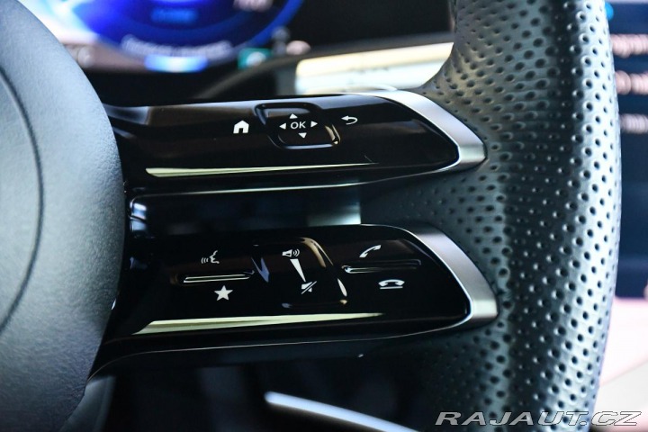 Mercedes-Benz EQS 450 4MATIC TAŽNÉ HYPERSCR 2023