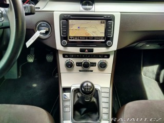 Volkswagen Passat  2012