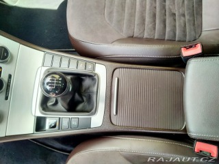 Volkswagen Passat  2012